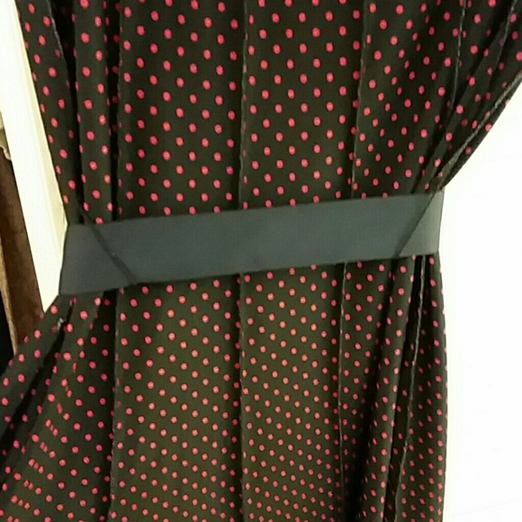 Preception Concept Dress - Picture 2 of 3